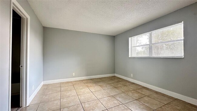 Photo - 8020 Fairview Dr Unit 108