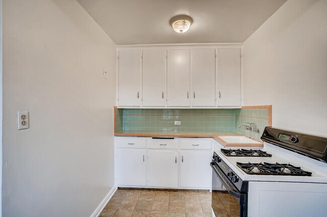 Bo Apartments