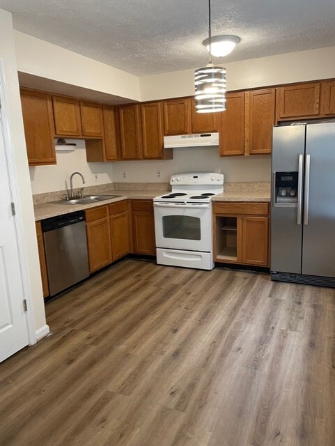 Kitchen - 433 Ridgefield Ave