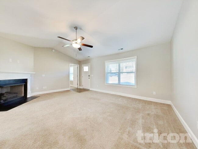 Photo - 74 Hunter Fox Trail