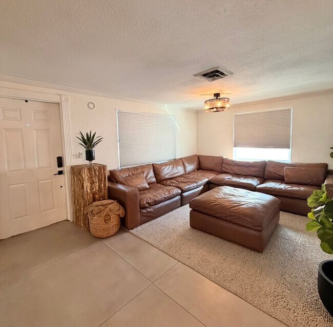 Photo - 7060 52nd St N