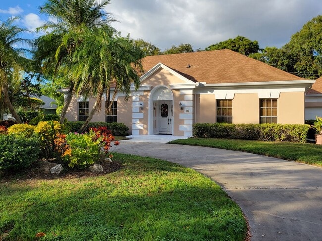 Building Photo - 3/2 UNFURISHED HOME LOCATED IN BOCA GRAND ...