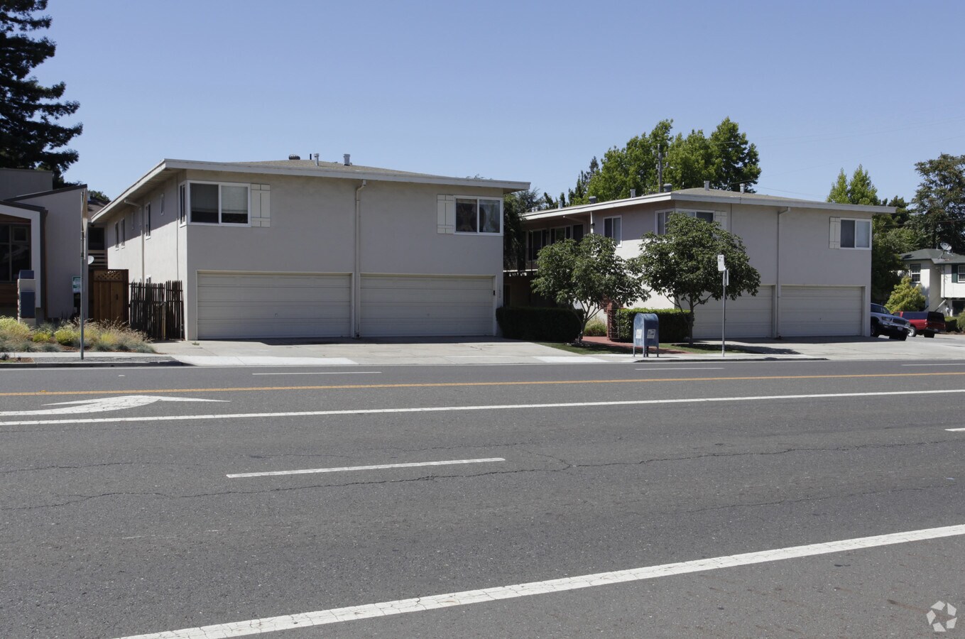 Photo - Bel Air Apartments