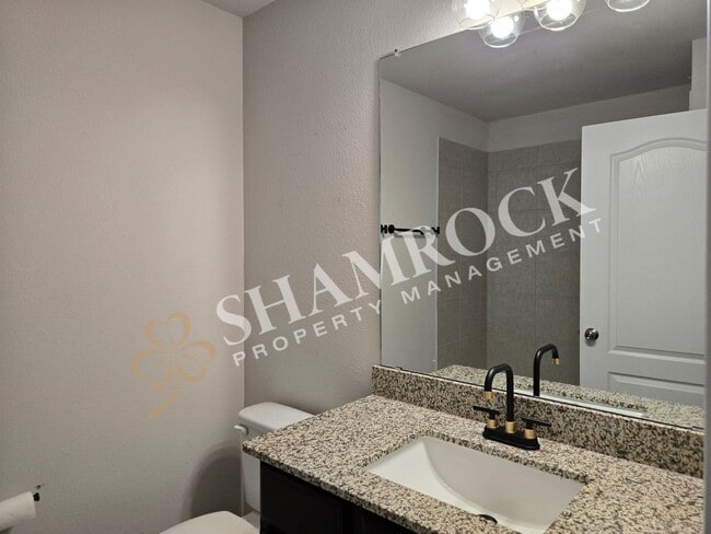 Photo - 11224 Solar St