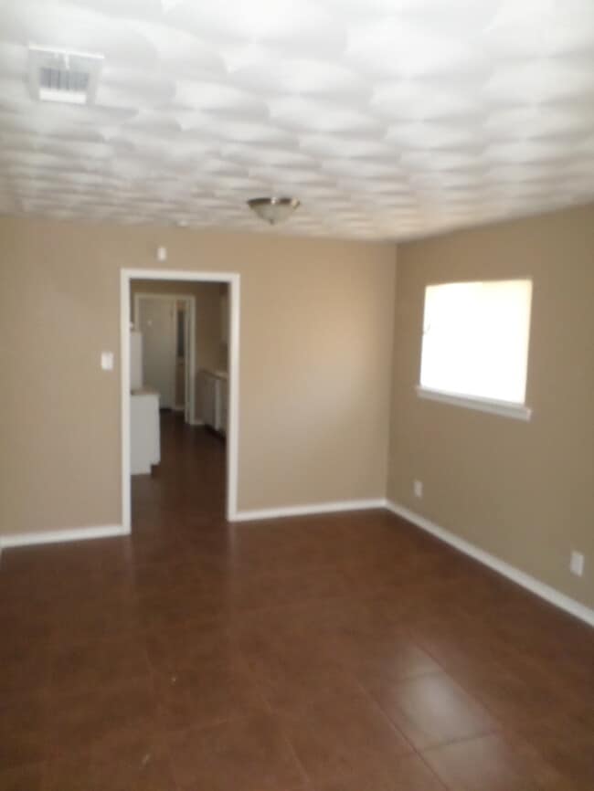 Photo - 1256 Whispering Trail