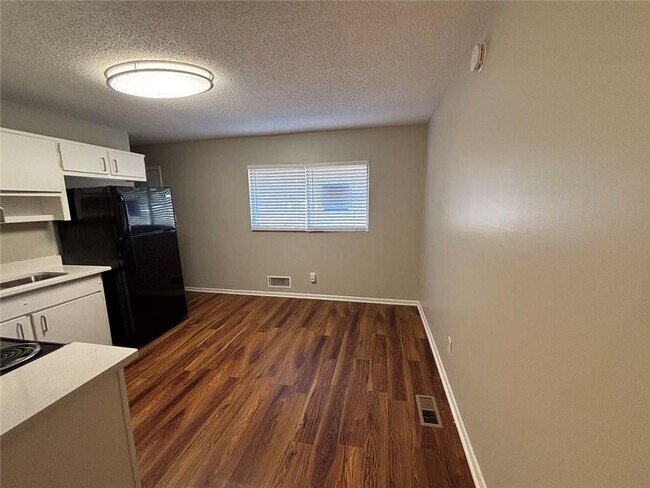 Photo - 8117 Attleboro Dr