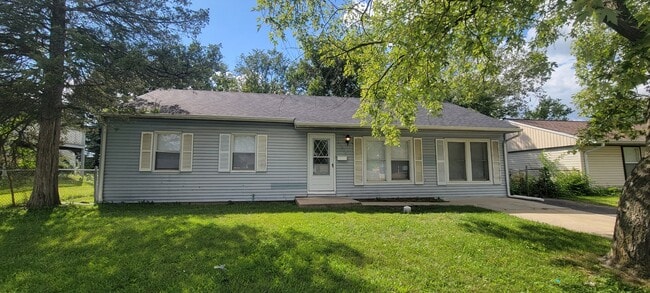 Photo - 22230 Latonia Ln House