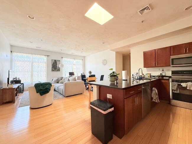 Photo - 137 Brighton Ave