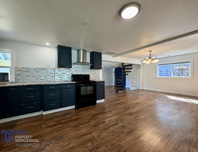 Photo - Updated 3-Bedroom Home with Fenced Backyard in Beaverton