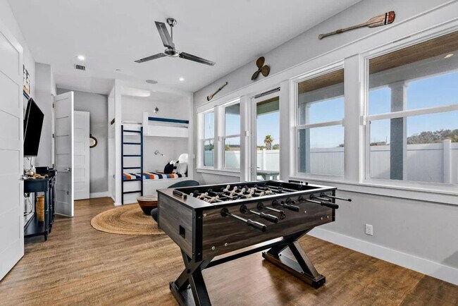 Building Photo - 14324 Front Beach Rd Unit SI ID1511638P