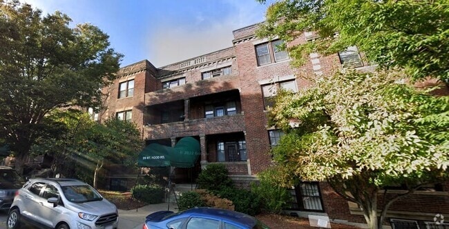 Building Photo - 29 Mount Hood Rd Unit 12 Rental