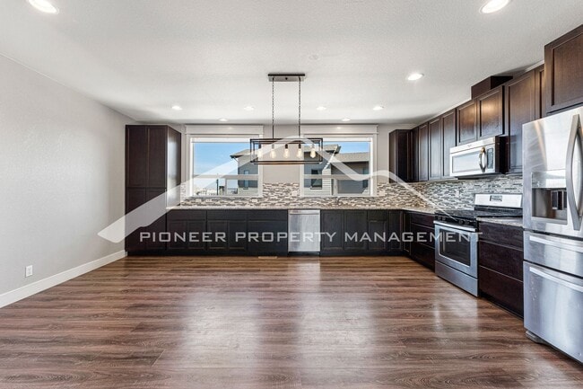 Photo - Beautiful Townhome with 2 Car Garage and Central A/C