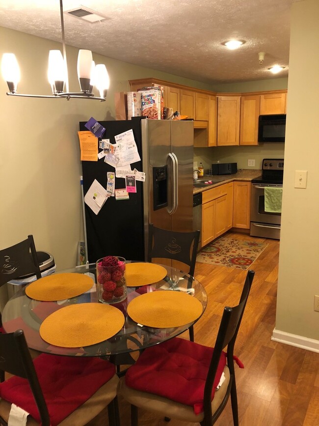 Photo - 3 BDRM AVAILABLE AUGUST 2026!   MONTHLY RENT IS $1,500