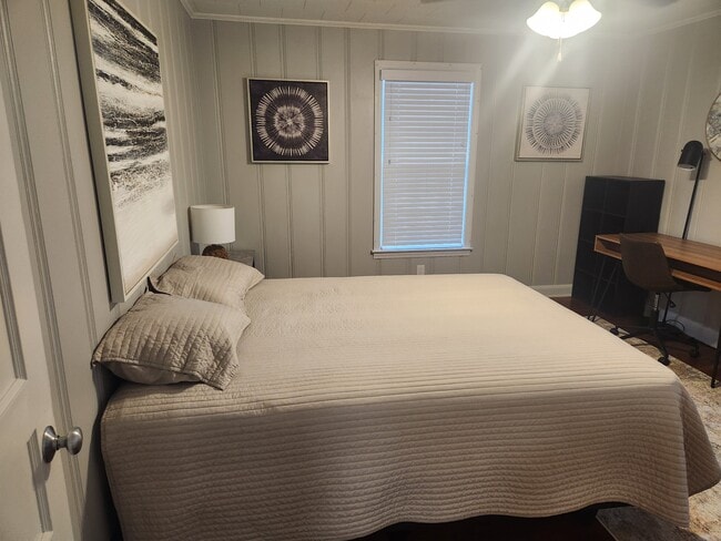 151 S Green St Unit 3