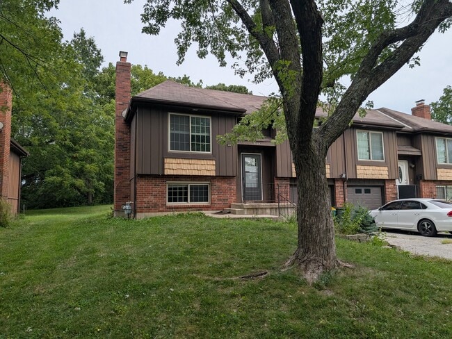 Building Photo - 9106 W 78th St Rental