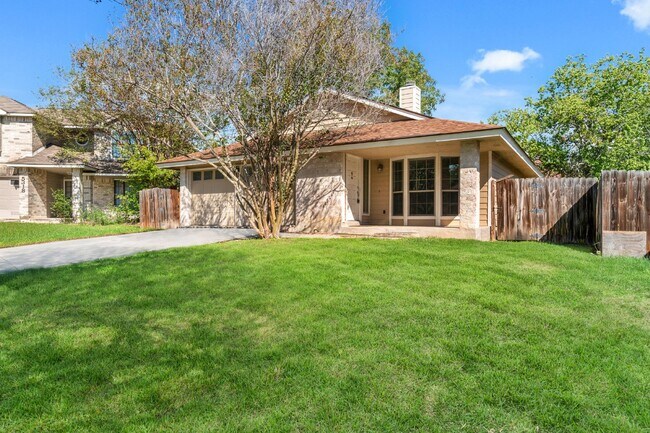 Photo - 5314 Lake Golden Dr Apartamento