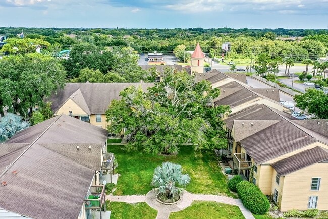 Photo - Foxcroft Apartments