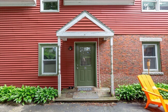 Photo - 17 Walker St Unit 2