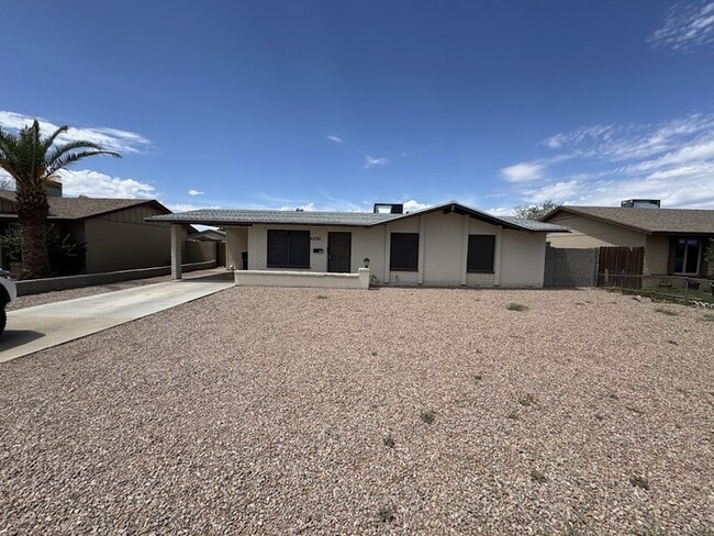 Photo - 4330 N 87th Ave