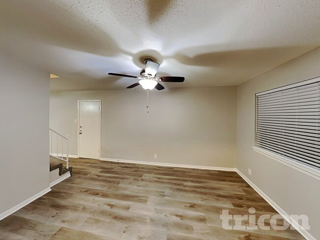 Photo - 1133 Norwood Dr