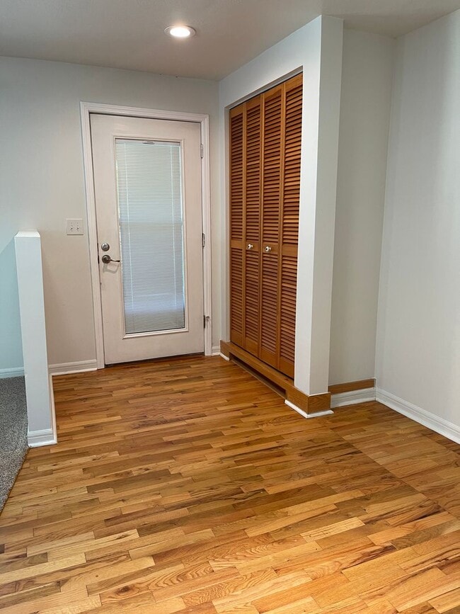 Photo - 3 bedroom house in Newton Creek Neighborhood