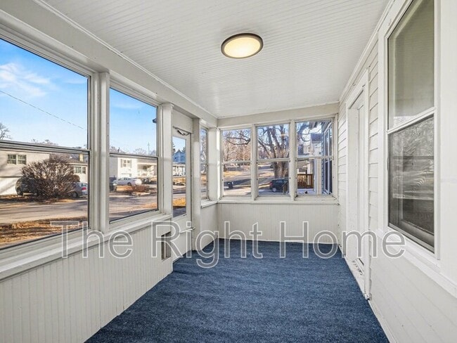 Photo - 5819 Grant St