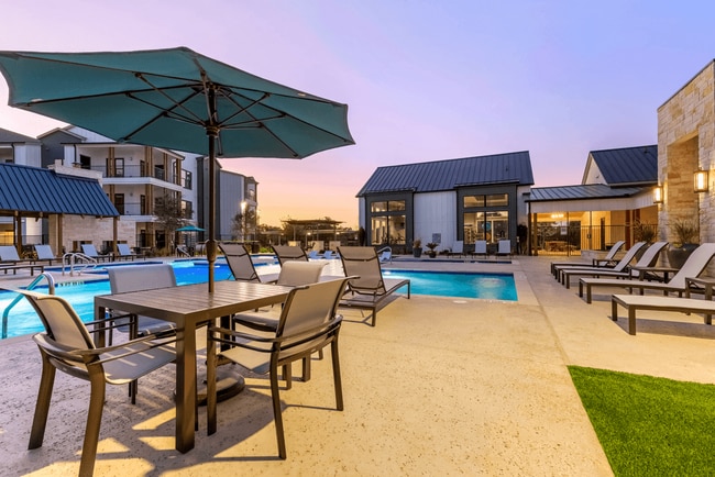 East Vue Ranch Apartments