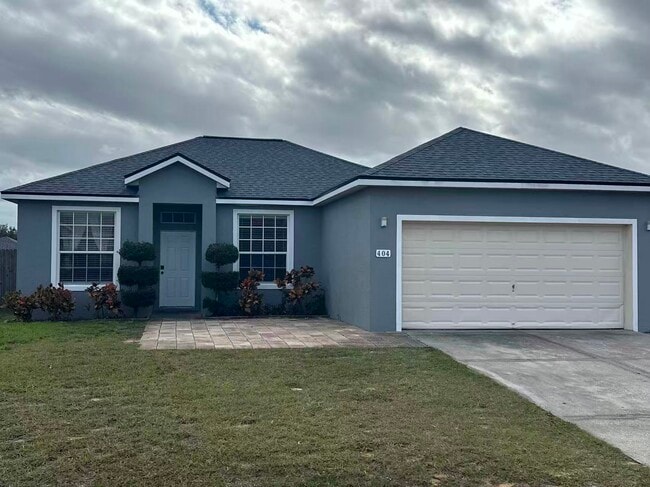 Building Photo - 404 Bluff Pass Dr