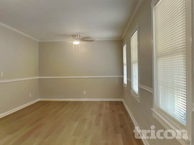 Photo - 5555 Richland Dr