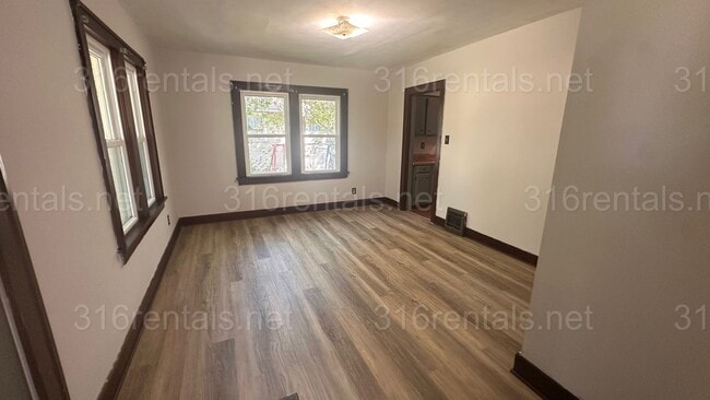 Photo - $825 - 2 bed 1 bath - Single Family Home