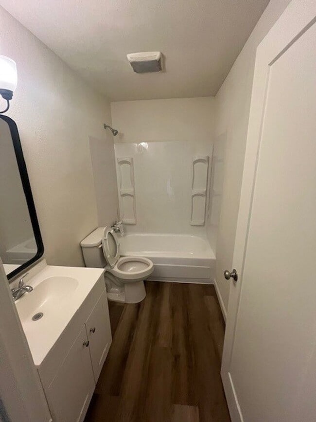 Photo - 611 S Garden St Unit B