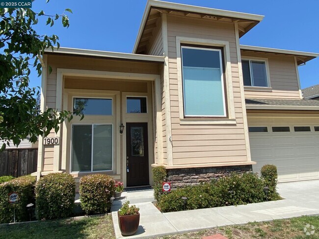 Building Photo - 1900 La Veranda Pl Rental