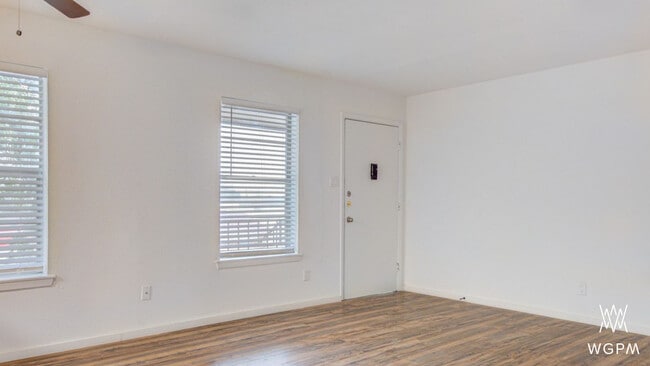 Photo - Townview - Malakoff