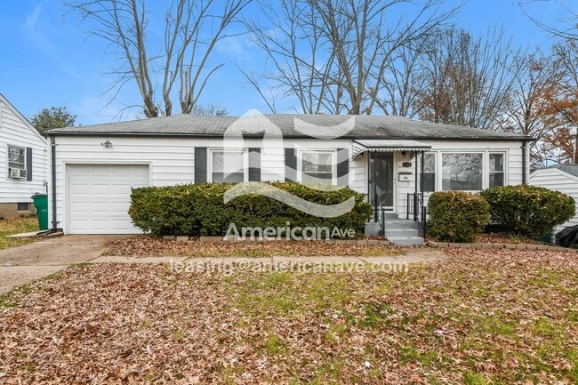 Building Photo - 1425 Akron Dr