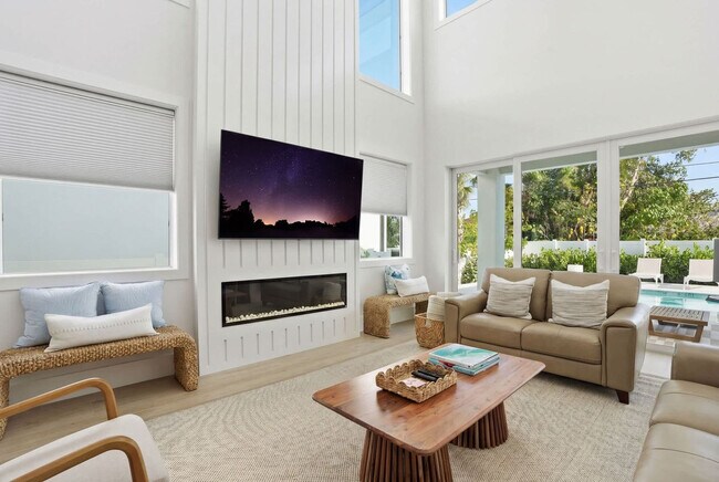 Photo - 560 111th Ave N Unidad SI ID1605275P