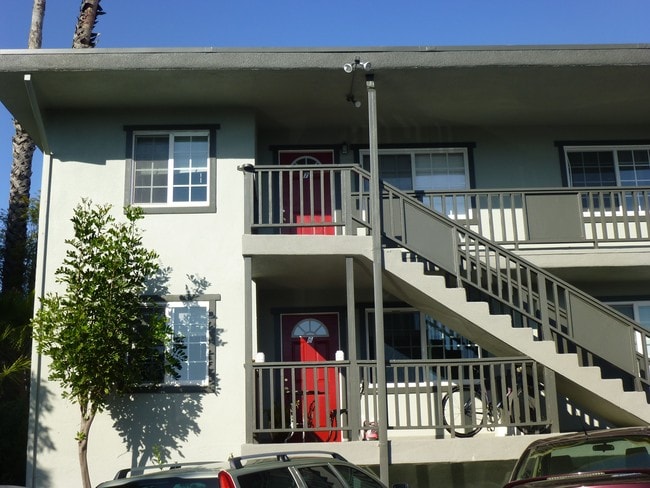 645 Palm St Unit 1