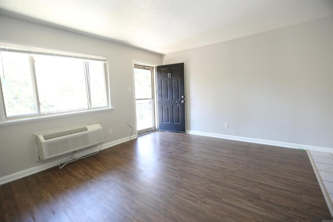 Photo - 5101 H St Unit 10