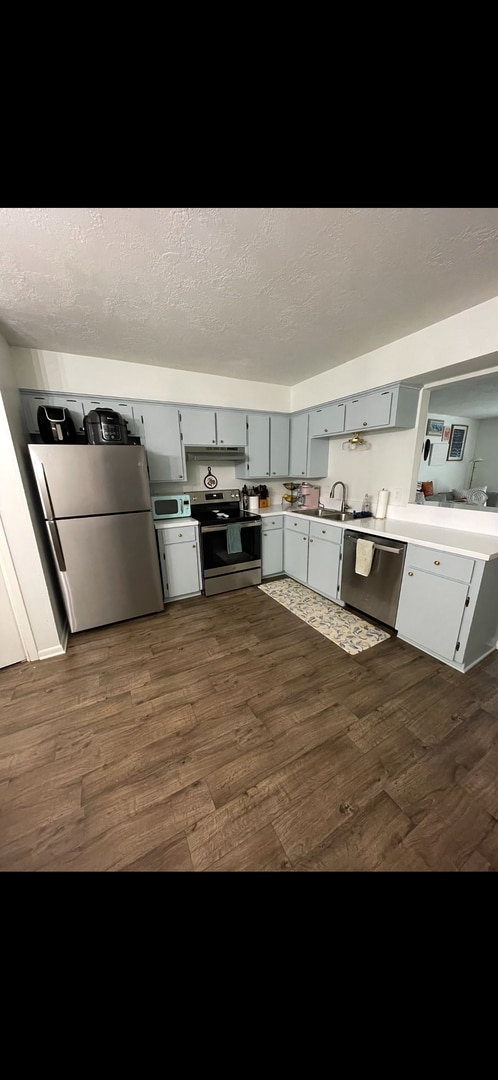 Building Photo - 2409 Bandera Dr Unit A