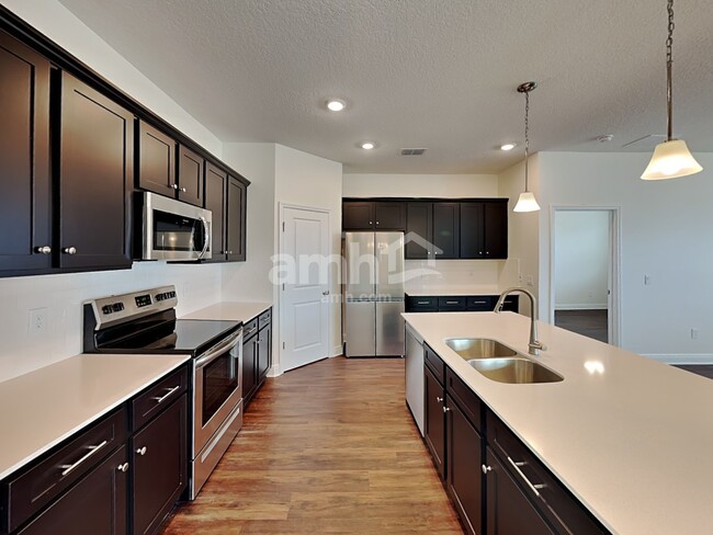 Photo - 2725 Ponds Trl