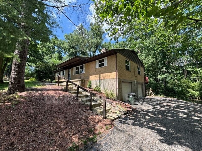 Photo - 7914 Woody Hollow Dr