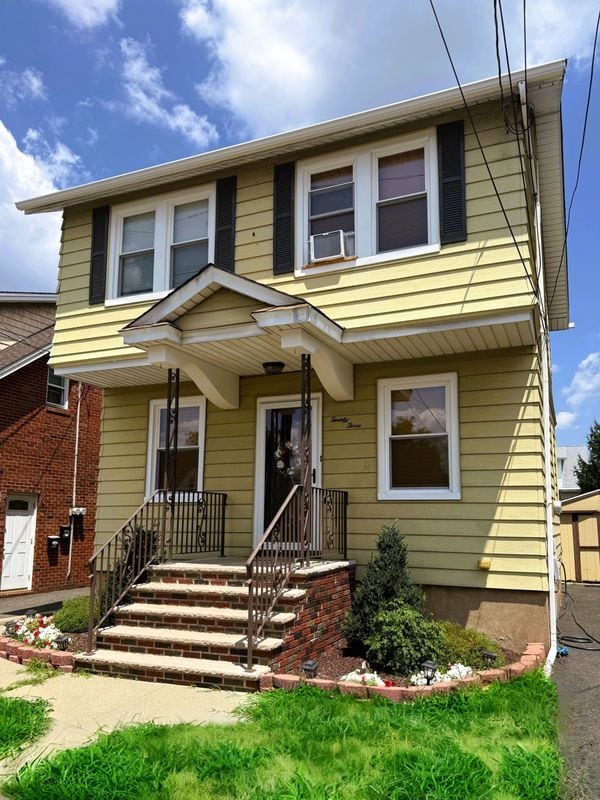 Building Photo - 23 Stein Ave Rental