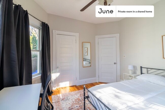 Photo - Room in Shared 5 bed/2 bath home Unit B