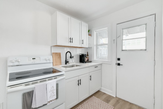 Photo - 805 4th Ave N Unit 6