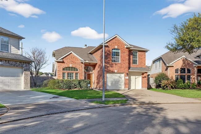 Photo - 5603 Lowellberg Ln