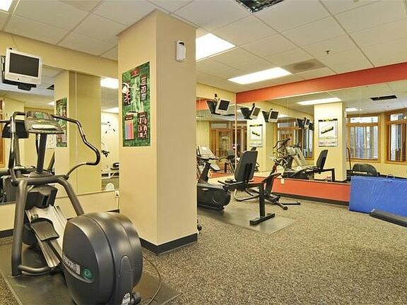 Photo - 1125 E Olive St Unidad 608