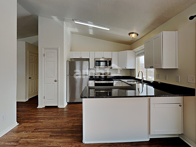 Photo - 2277 W 2300 N