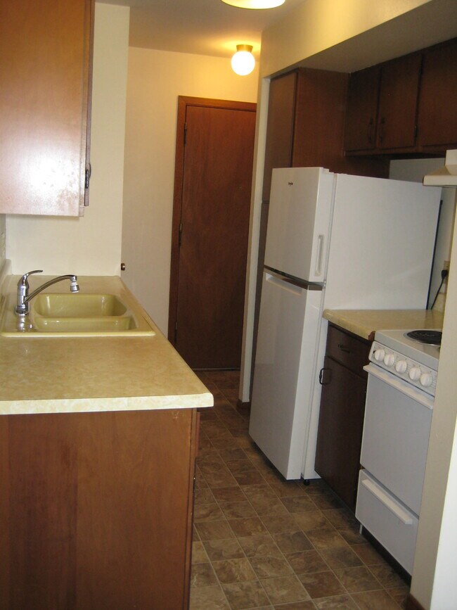 Key Broadway Apartments Winona, MN