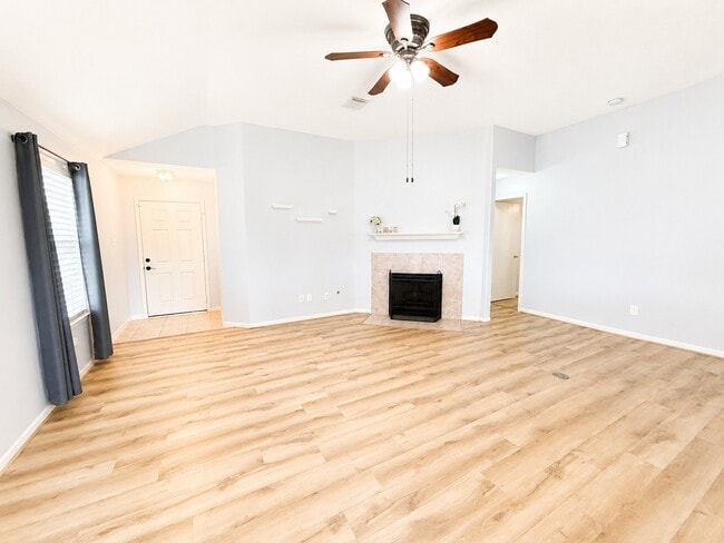 Photo - 15842 Little Miss Creek Dr