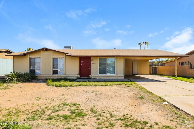 Building Photo - 3043 N 75th Dr Rental