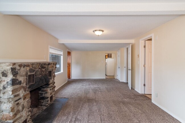 Photo - Charming 3 Bedroom 2 Bath House Near EWU!!